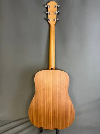 Taylor Guitars - BBT-E V2 2