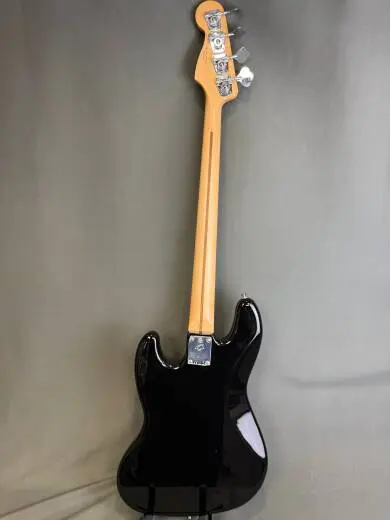 FENDER PLAYER J-BASS P.F BLACK 2