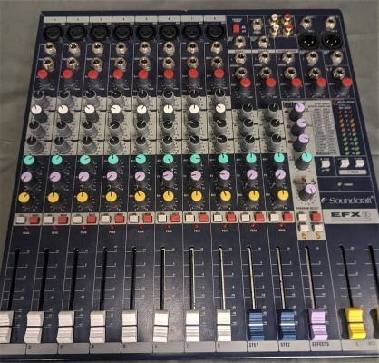 Soundcraft - EFX8