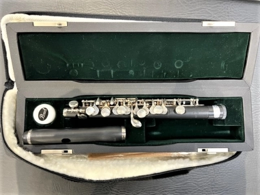 Pearl Flutes - PF-P105ES