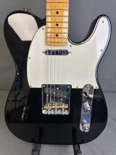 Fender - 011-3942-706 2