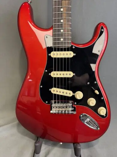 Fender - 011-3901-709 2