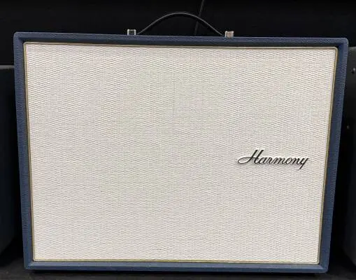 Harmony  H620 Tube Combo Guitar Amplifier