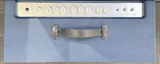 Harmony  H620 Tube Combo Guitar Amplifier 2