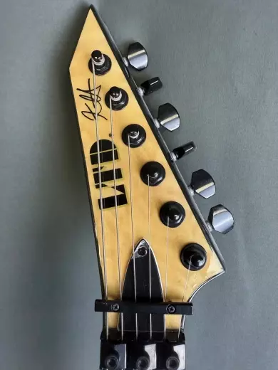 ESP LTD KIRK HAMMETT NATURAL OUIJA 2