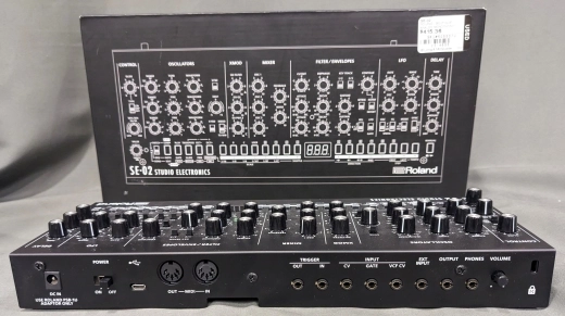 Roland - SE-02 2