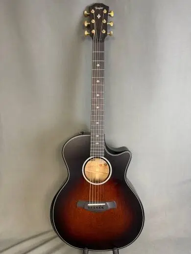 Taylor Guitars - 324CE B.E.