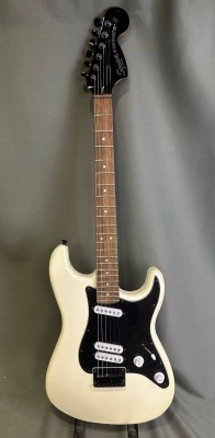 Squier - 037-0235-523