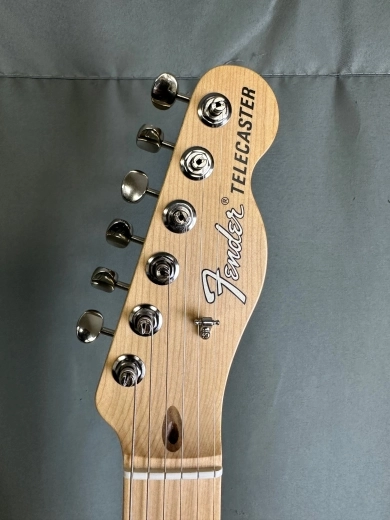 Fender - 011-5122-341 3