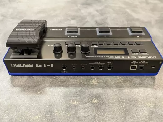 BOSS - GT-1 2