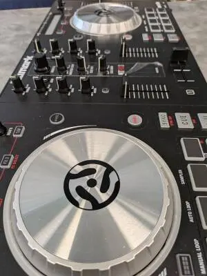 Numark - MIXTRACK PRO 3 2