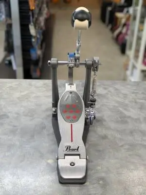 Pearl - P-2050B 2