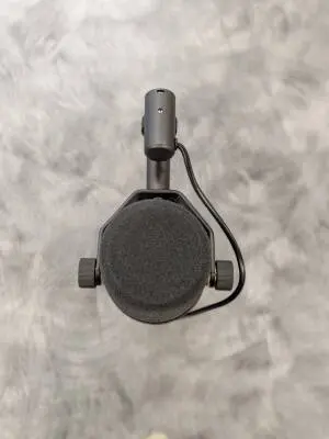 Shure - SM7B 2