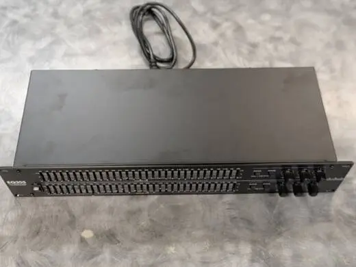 ART Pro Audio - EQ355 2