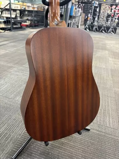 Martin Guitars - D-15E 5