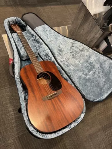 Martin Guitars - D-15E 6