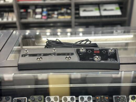 Hughes & Kettner FSM432 MKIII Footswitch | Long & McQuade