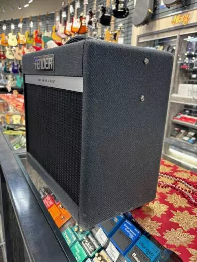 Store Special Product - Fender - 226-0000-000