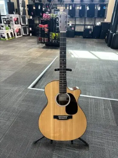 Martin Guitars - GPC-11E 2