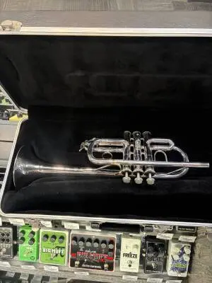 Yamaha YTR‑751 D Professional Trumpet � Silver Plate