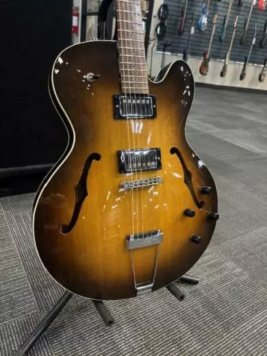 Daniel Kelly SH-3 w/ Case