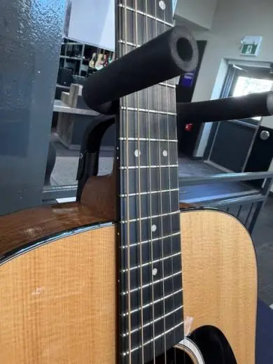 Martin Guitars - D-12E KOA 2