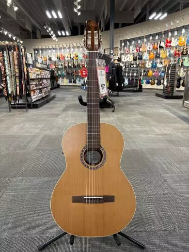 Godin Guitars - G51885