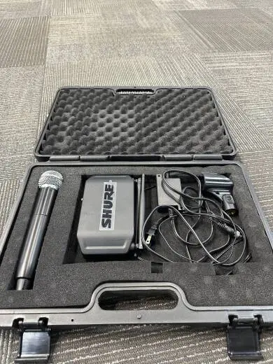 Shure - GLXD24+/SM58