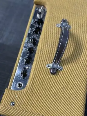 Store Special Product - Fender - 021-3205-700