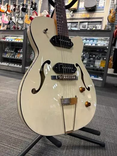 Godin Guitars - G52837 2