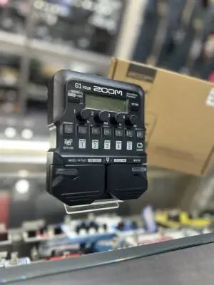 Zoom - G1 FOUR - ZOOM 2