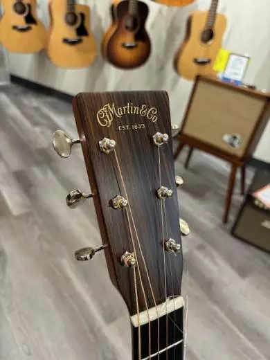 MARTIN 00 CUSTOM SHOP 2