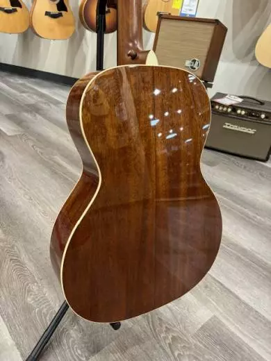 MARTIN 00 CUSTOM SHOP 2