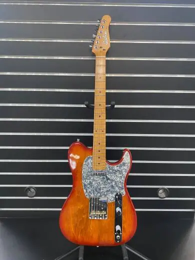 Godin Guitars - G52448