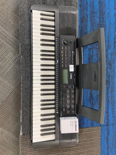 Yamaha - PSRE273