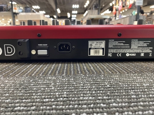 Nord - ELECTRO 6D 73 2