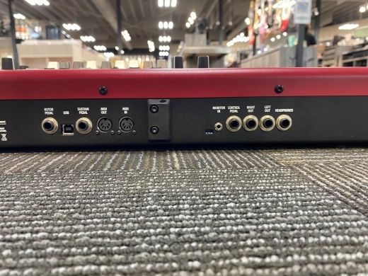 Nord - ELECTRO 6D 73 2