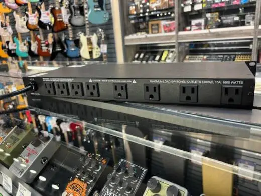 ART Pro Audio - SP4X4 2