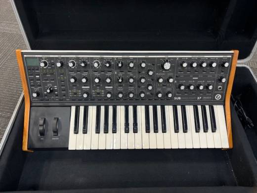 【今週限り】SUBSEQUENT 37 moog synthesizer Moog announce new analogue synth SUBsequent 37 | DJ Mag