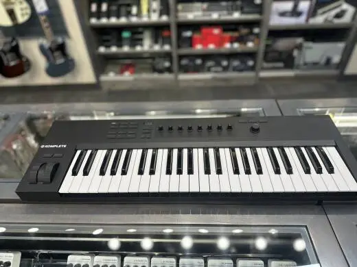 Native Instruments - KONTROL A49