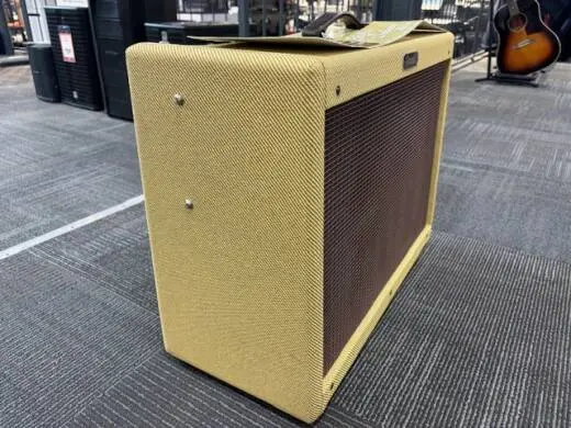 Fender - 223-2200-000 2