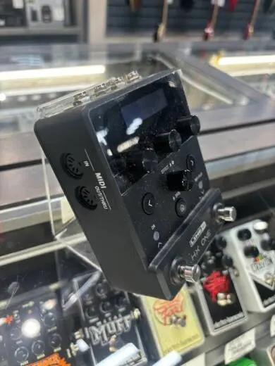 Line 6 - HX ONE 2