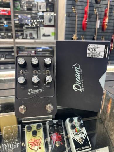 Universal Audio UAFX Dream '65 Reverb Amplifier Pedal