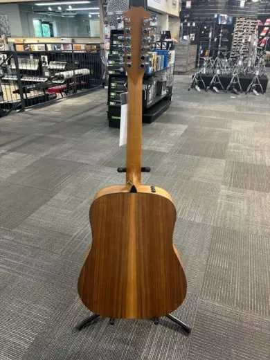 Taylor Guitars - 150E W V2 4