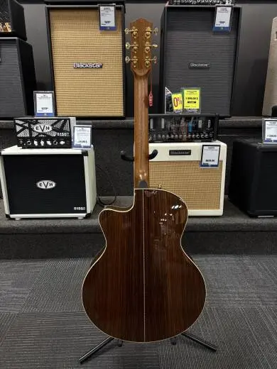 Godin Guitars - G53360 2