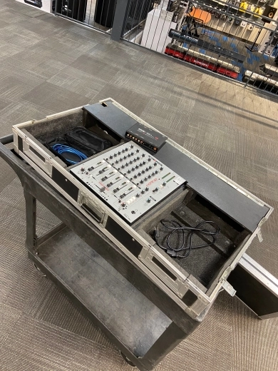 Allen & Heath 6 Stereo Inputs Club/DJ Mixer 2