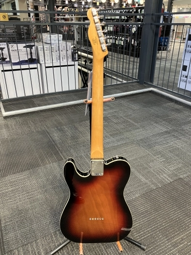 Squier - 037-4040-500 7