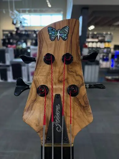 Fodera Monarch Deluxe 4 string Custom 2