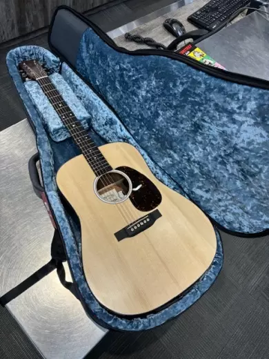 Martin Guitars - D-10E MARTIN 5