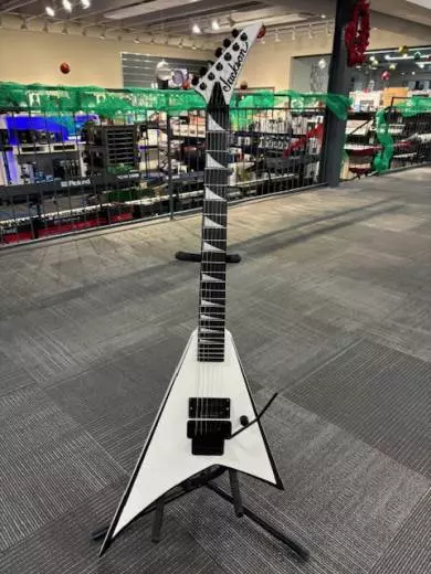 JACKSON MIJ RR24 WHITE W/ BLK BEVELS 2